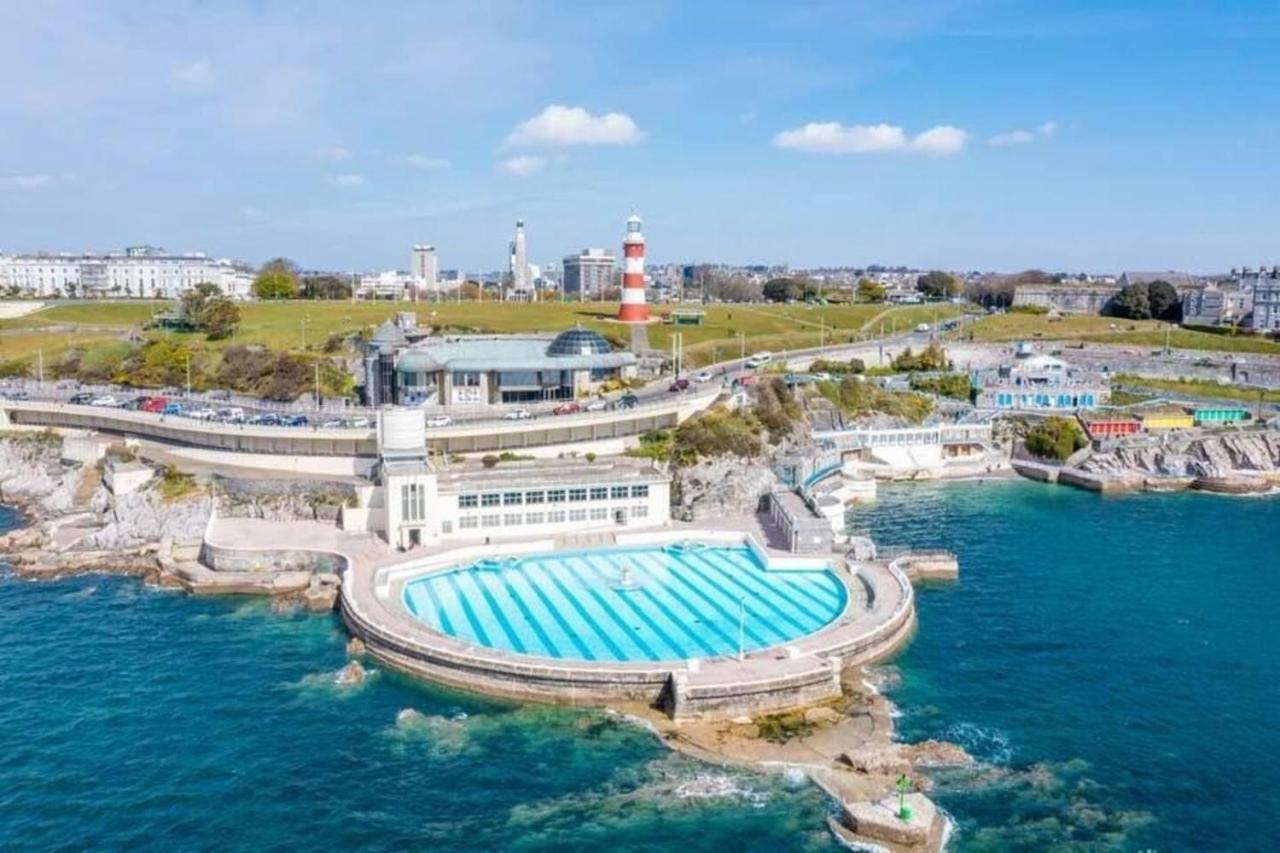 Cozy Coastal Apartment بلايموث المظهر الخارجي الصورة