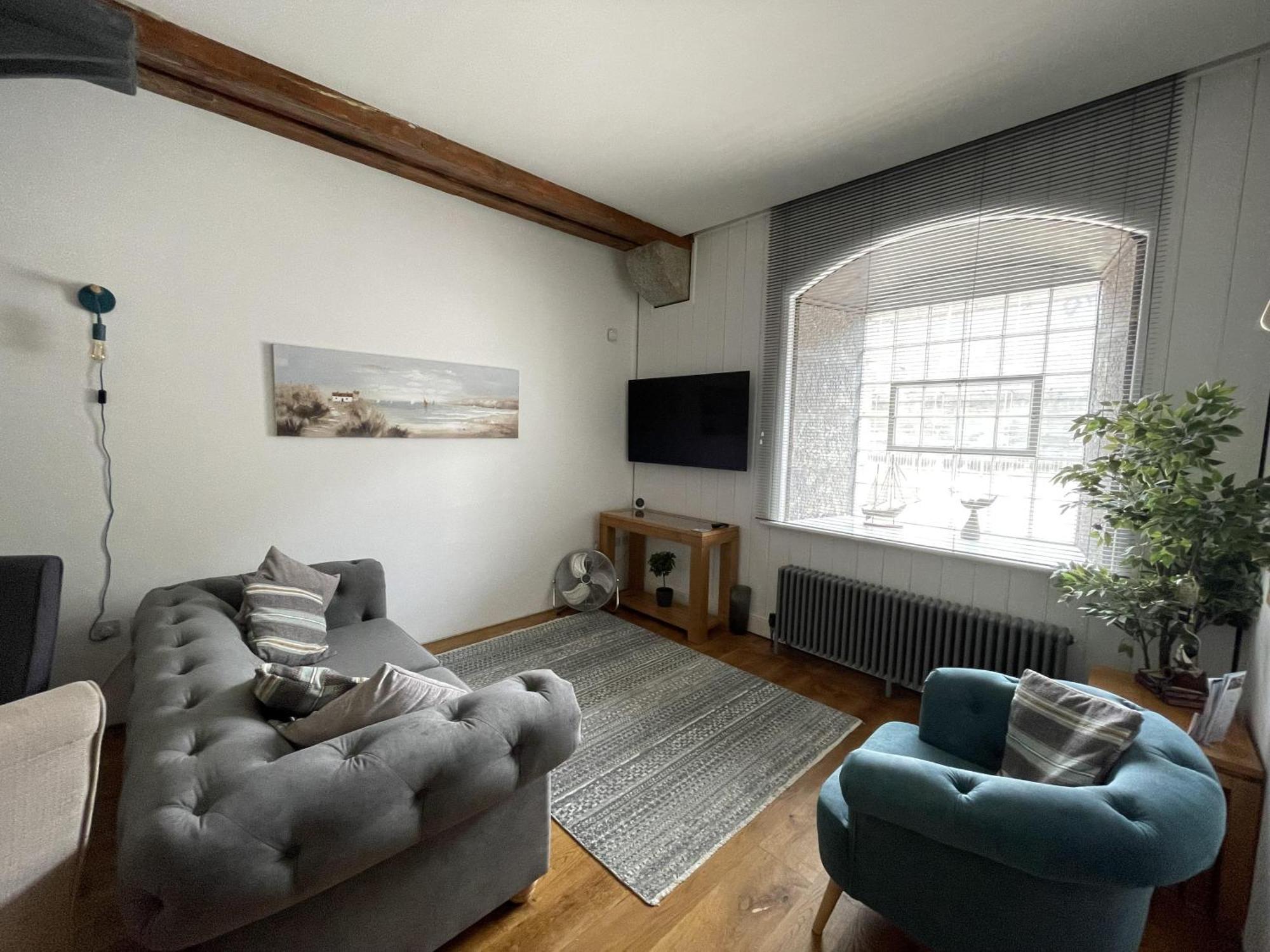 Cozy Coastal Apartment بلايموث المظهر الخارجي الصورة